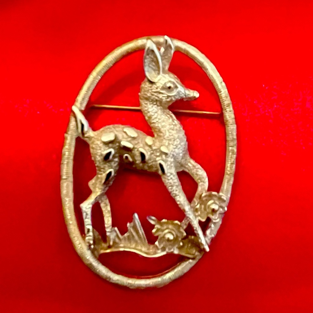 Vintage Sarah Coventry Gold Deer Brooch